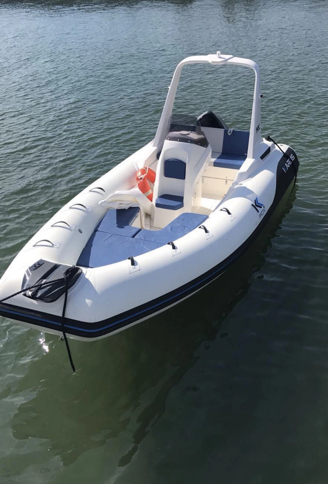 Gommone Kardis Tatanka 6.90 a Marina di Carrara